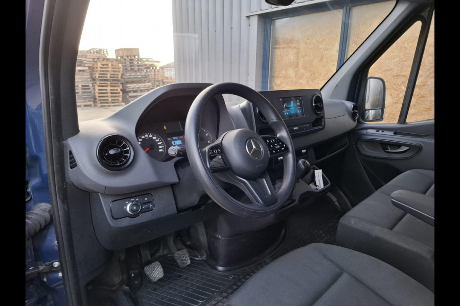 Mercedes-Benz Sprinter 311 2.2 CDI L2H2 Functional / AIRCO / CAMERA / 3 ZITS / DEALER ONDERHOUDEN / NAVI