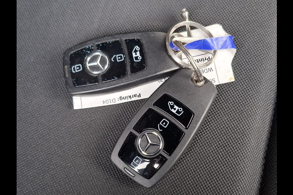 Mercedes-Benz Sprinter 311 2.2 CDI L2H2 Functional / AIRCO / CAMERA / 3 ZITS / DEALER ONDERHOUDEN / NAVI