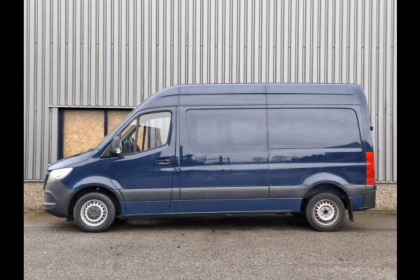 Mercedes-Benz Sprinter 311 2.2 CDI L2H2 / AIRCO / CAMERA / 3 ZITS / DEALER ONDERHOUDEN / NAVI