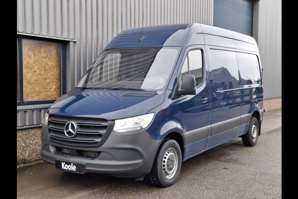 Mercedes-Benz Sprinter 311 2.2 CDI L2H2 / AIRCO / CAMERA / 3 ZITS / DEALER ONDERHOUDEN / NAVI