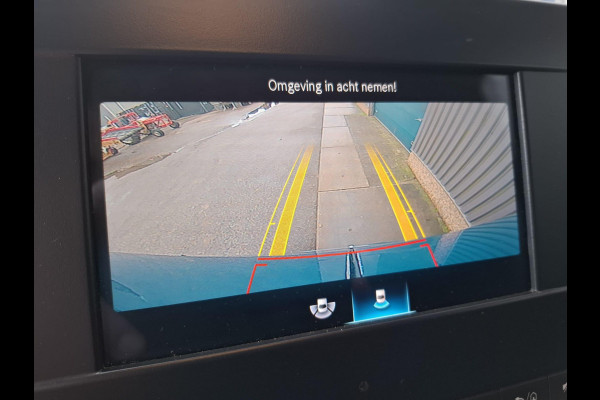 Mercedes-Benz Sprinter 311 2.2 CDI L2H2 / AIRCO / CAMERA / 3 ZITS / DEALER ONDERHOUDEN / NAVI