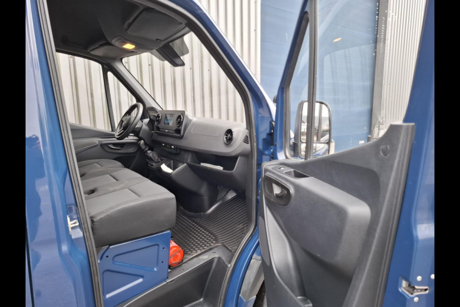 Mercedes-Benz Sprinter 311 2.2 CDI L2H2 / AIRCO / CAMERA / 3 ZITS / DEALER ONDERHOUDEN / NAVI