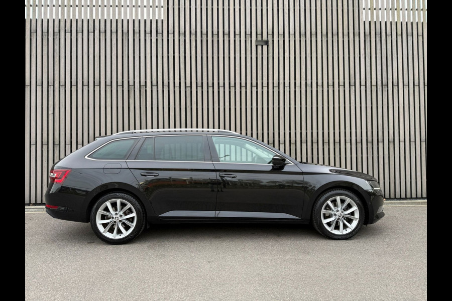 Škoda Superb Combi 1.4 TSI Automaat /Panodak /Camera / Led/ Cruise