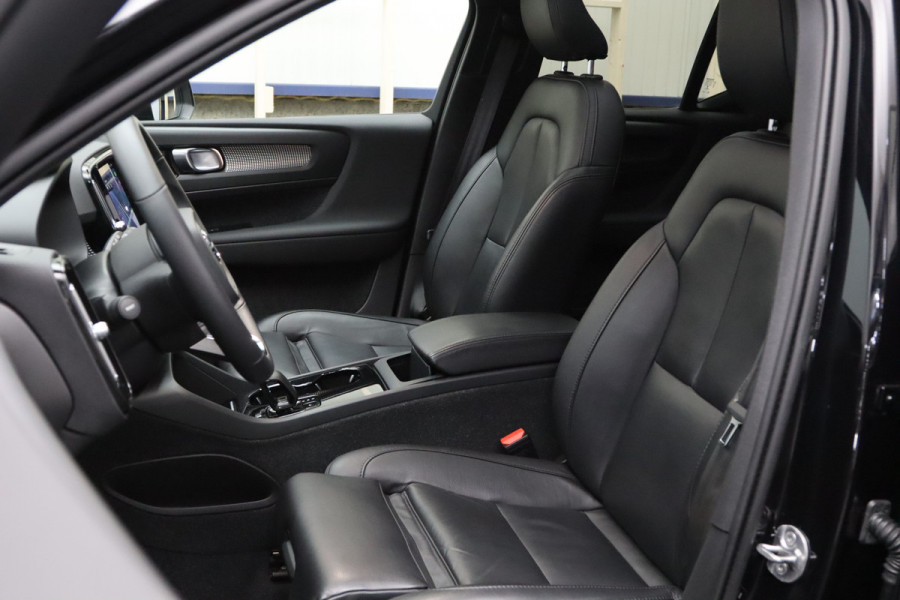 Volvo XC40 Recharge Pro 232 PK, Leder, Harman/Kardon, Panoramadak, Adap. Cruise Control, Camera