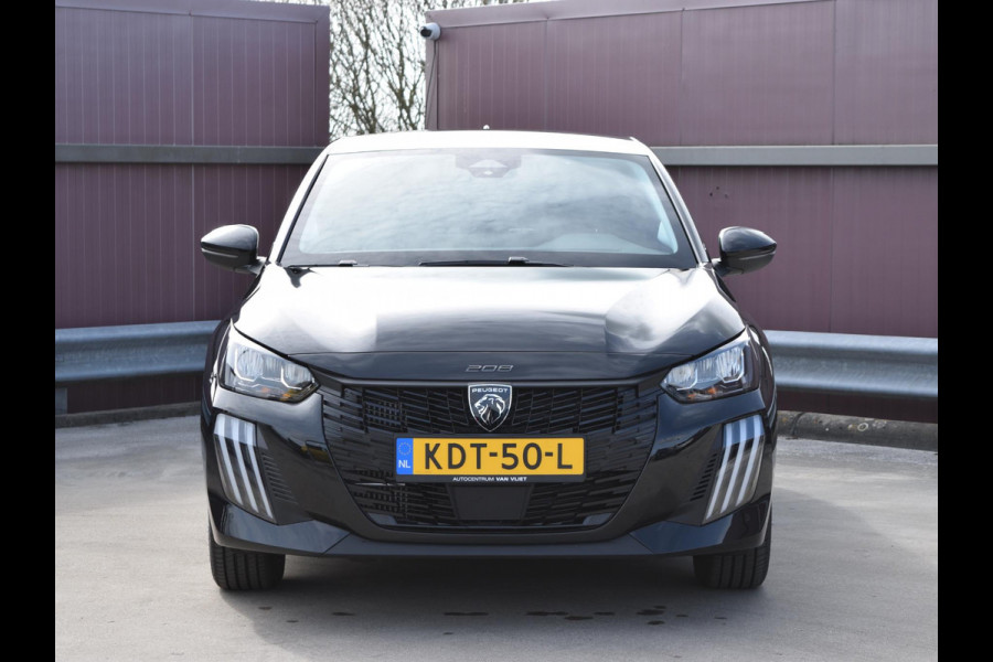 Peugeot 208 1.2 Hybrid 110 e-DCS6 Business NAVIGATIE & CARPLAY | CAMERA MET SENSOREN | E.C.C. |