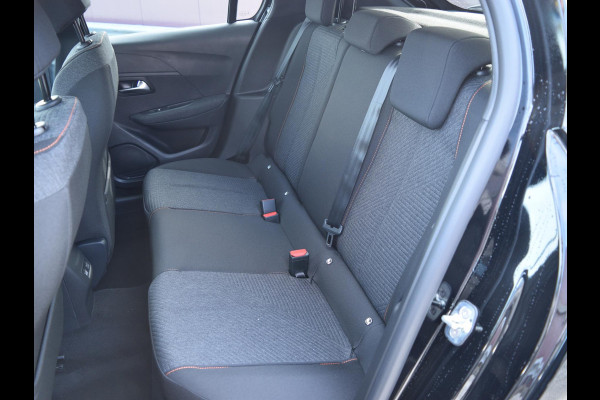 Peugeot 208 1.2 Hybrid 110 e-DCS6 Business NAVIGATIE & CARPLAY | CAMERA MET SENSOREN | E.C.C. |