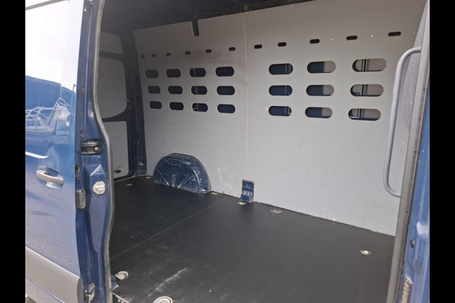 Mercedes-Benz Sprinter 311 2.2 CDI L2H2 AIRCO / CAMERA / 3 ZITS / DEALER ONDERHOUDEN / NAVI