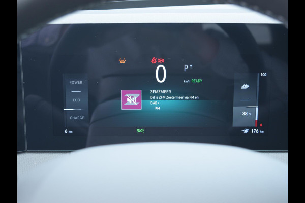 Opel Astra Electric 58 kWh Ultimate SCHUIF- KANTELDAK | CAMERA MET SENSOREN | E.C.C. | WINTERPAKKET |