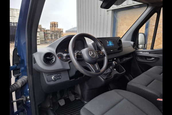 Mercedes-Benz Sprinter 311 2.2 CDI L2H2 / AIRCO / CAMERA / 3 ZITS / DEALER ONDERHOUDEN / NAVI
