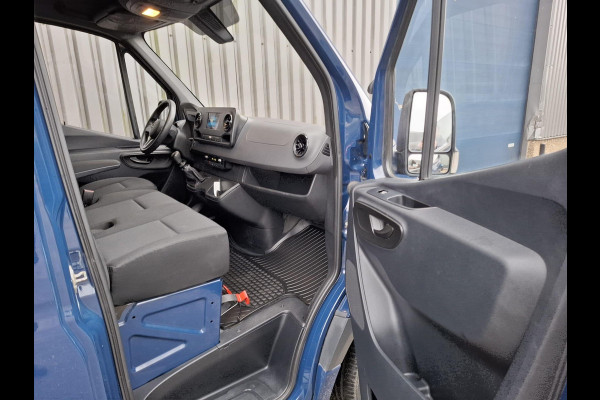 Mercedes-Benz Sprinter 311 2.2 CDI L2H2 / AIRCO / CAMERA / 3 ZITS / DEALER ONDERHOUDEN / NAVI