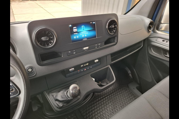 Mercedes-Benz Sprinter 311 2.2 CDI L2H2 / AIRCO / CAMERA / 3 ZITS / DEALER ONDERHOUDEN / NAVI
