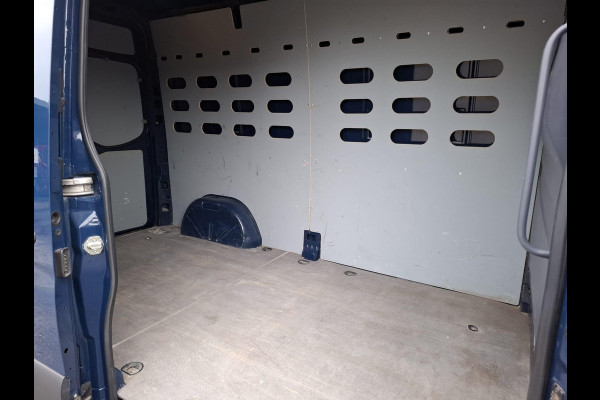Mercedes-Benz Sprinter 311 2.2 CDI L2H2 / AIRCO / CAMERA / 3 ZITS / DEALER ONDERHOUDEN / NAVI