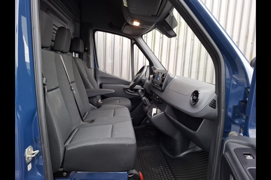 Mercedes-Benz Sprinter 311 2.2 CDI L2H2 / AIRCO / CAMERA / 3 ZITS / DEALER ONDERHOUDEN / NAVI