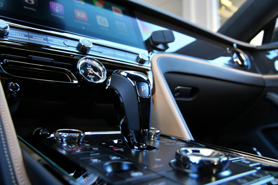 Bentley Flying Spur 4.0 V8 Hybrid Speed | Touring | Rotating | Naim | Panoramadak