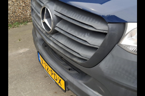 Mercedes-Benz Sprinter 311 2.2 CDI L2H2 AIRCO / CAMERA / 3 ZITS / DEALER ONDERHOUDEN / NAVI