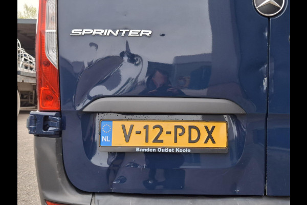 Mercedes-Benz Sprinter 311 2.2 CDI L2H2 AIRCO / CAMERA / 3 ZITS / DEALER ONDERHOUDEN / NAVI