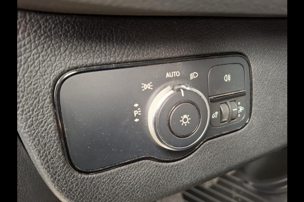 Mercedes-Benz Sprinter 311 2.2 CDI L2H2 AIRCO / CAMERA / 3 ZITS / DEALER ONDERHOUDEN / NAVI