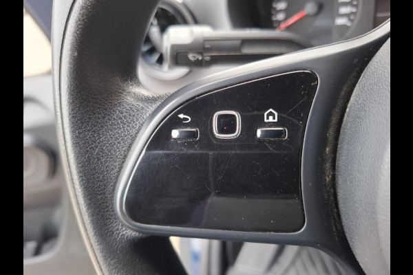 Mercedes-Benz Sprinter 311 2.2 CDI L2H2 AIRCO / CAMERA / 3 ZITS / DEALER ONDERHOUDEN / NAVI