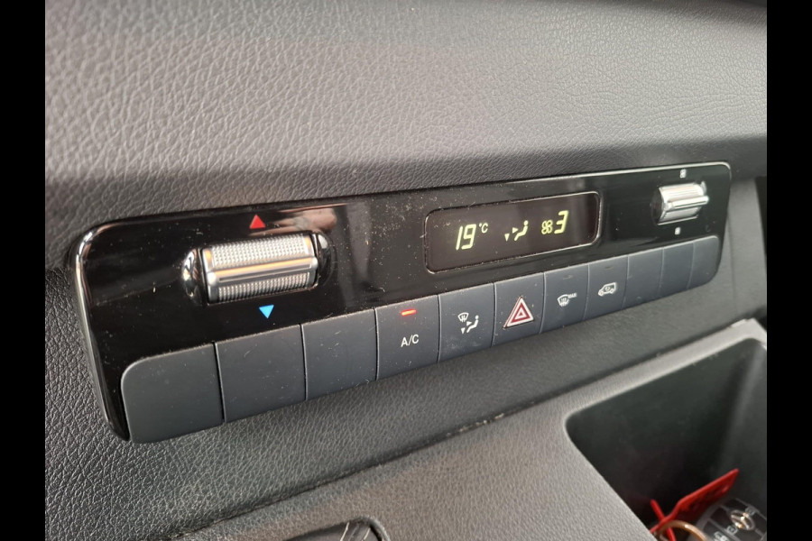 Mercedes-Benz Sprinter 311 2.2 CDI L2H2 AIRCO / CAMERA / 3 ZITS / DEALER ONDERHOUDEN / NAVI