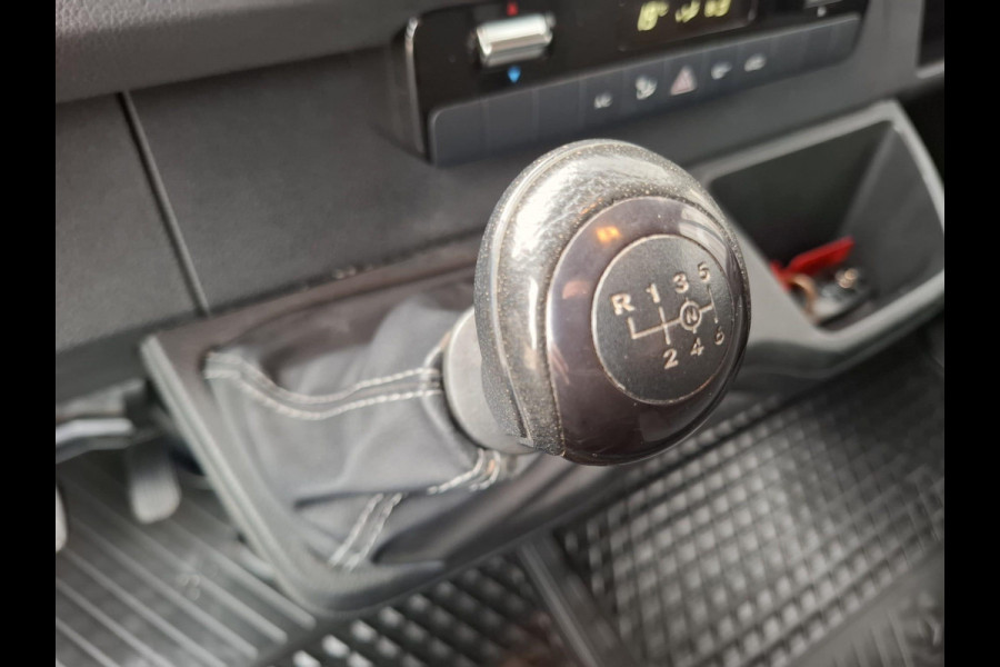 Mercedes-Benz Sprinter 311 2.2 CDI L2H2 AIRCO / CAMERA / 3 ZITS / DEALER ONDERHOUDEN / NAVI