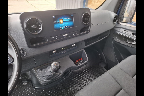 Mercedes-Benz Sprinter 311 2.2 CDI L2H2 AIRCO / CAMERA / 3 ZITS / DEALER ONDERHOUDEN / NAVI