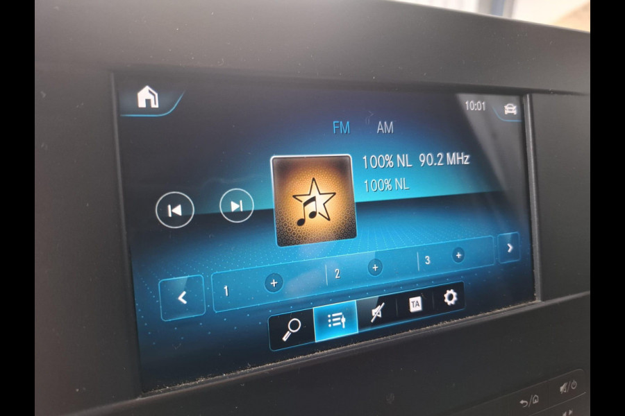 Mercedes-Benz Sprinter 311 2.2 CDI L2H2 AIRCO / CAMERA / 3 ZITS / DEALER ONDERHOUDEN / NAVI