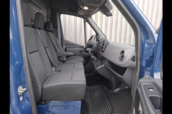 Mercedes-Benz Sprinter 311 2.2 CDI L2H2 AIRCO / CAMERA / 3 ZITS / DEALER ONDERHOUDEN / NAVI