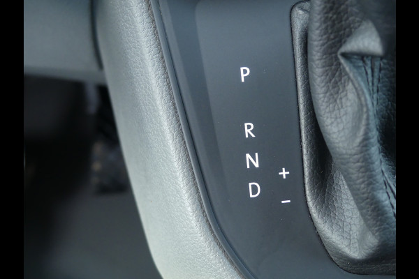 Volkswagen Crafter 35 2.0 TDI L3 Dubbel Cabine 7Persoons Trekhaak/Navigatie