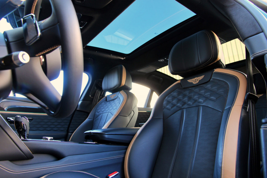 Bentley Flying Spur 4.0 V8 Hybrid Speed | Touring | Rotating | Naim | Panoramadak