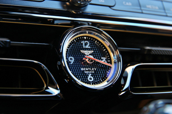 Bentley Flying Spur 4.0 V8 Hybrid Speed | Touring | Rotating | Naim | Panoramadak