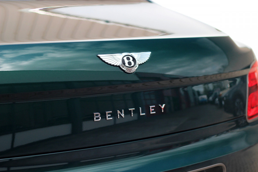 Bentley Flying Spur 4.0 V8 Hybrid Speed | Touring | Rotating | Naim | Panoramadak