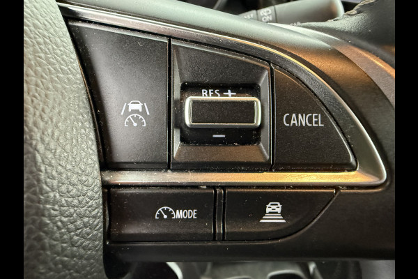 Suzuki Swift 1.2 Style Smart Hybrid