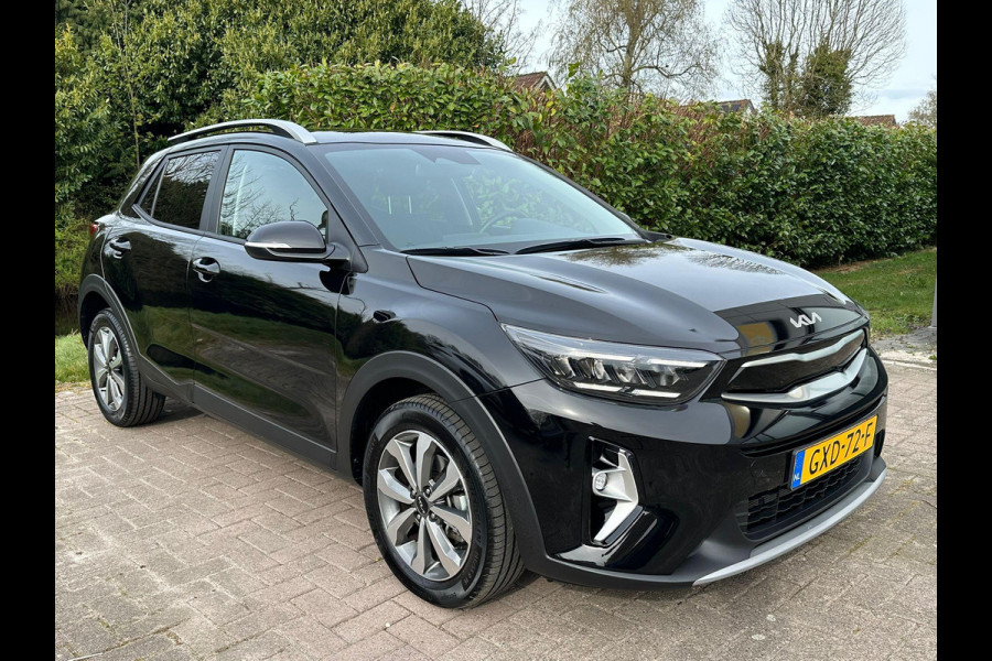 Kia Stonic 1.0 T-GDi MHEV DynamicPlusLine | Stoelverwarming | Stuurverwarming | Clima | Navigatie | LED | 6500 km! | LMV 16 Inch |