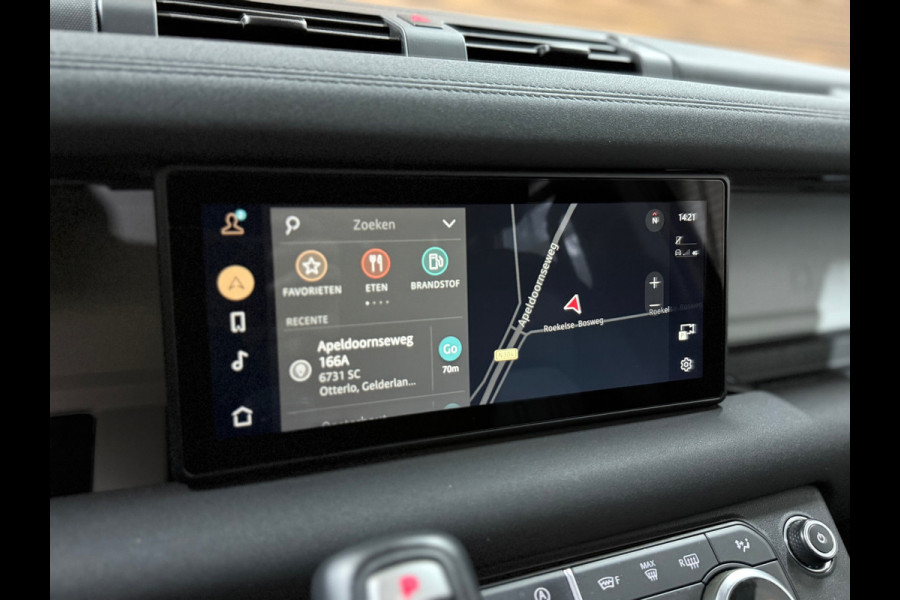 Land Rover Defender 110 2.0 D240 110 SE | Pano | Leer| Memory | Luchtvering | 360° Camera | Meridian | incl btw geel kenteken