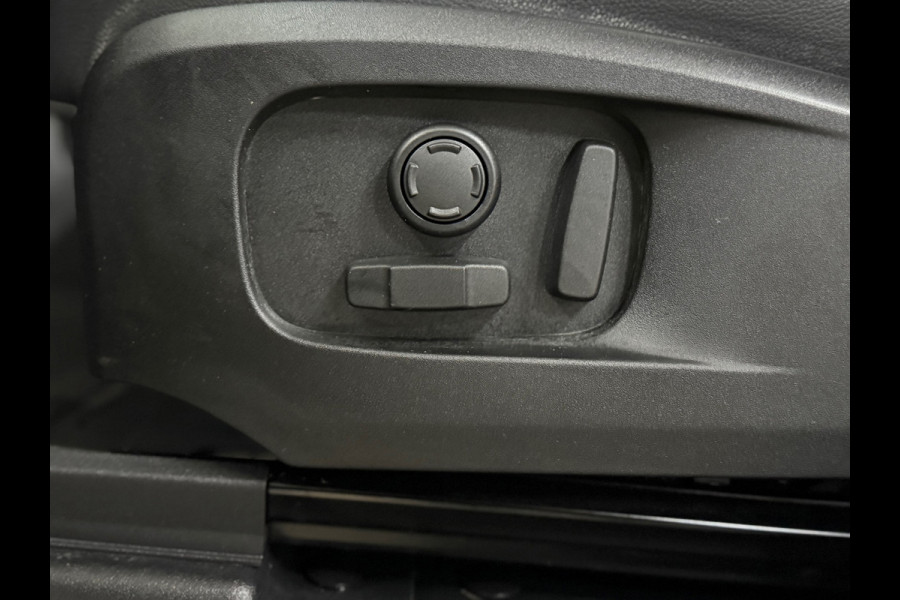 Land Rover Defender 110 2.0 D240 110 SE | Pano | Leer| Memory | Luchtvering | 360° Camera | Meridian | incl btw geel kenteken