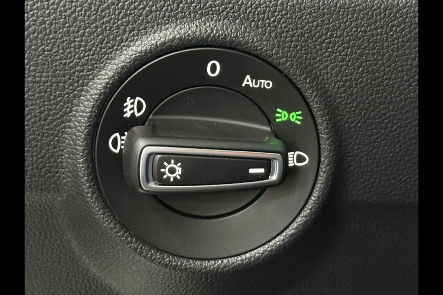 Volkswagen T-Roc 1.5 TSI Sport Business R | Pano | LED | Elektrische kofferklep | 18Inch | Winterpakket | Adaptieve Cruise