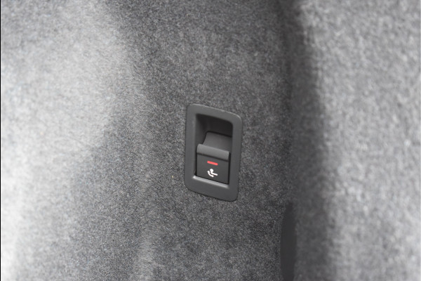 Audi Q3 Sportback 45 TFSI e S-Line 245 Pk Navi Leder Camera Trekhaak 20 Inch