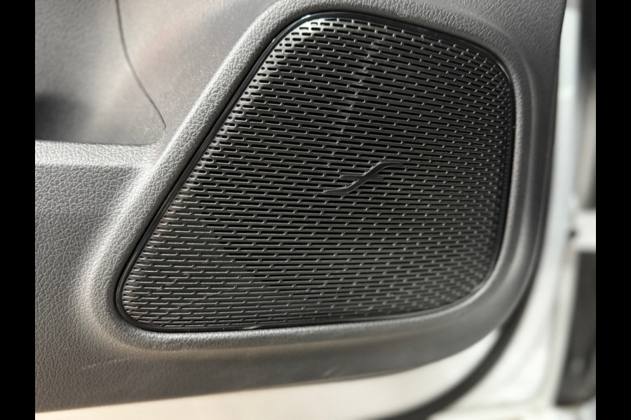 Mercedes-Benz B-Klasse 250 e Bus. Solution AMG Limited | Pano | Elektr stoelen + memory | Sfeer | Widescreen | LED Matrix | Camera