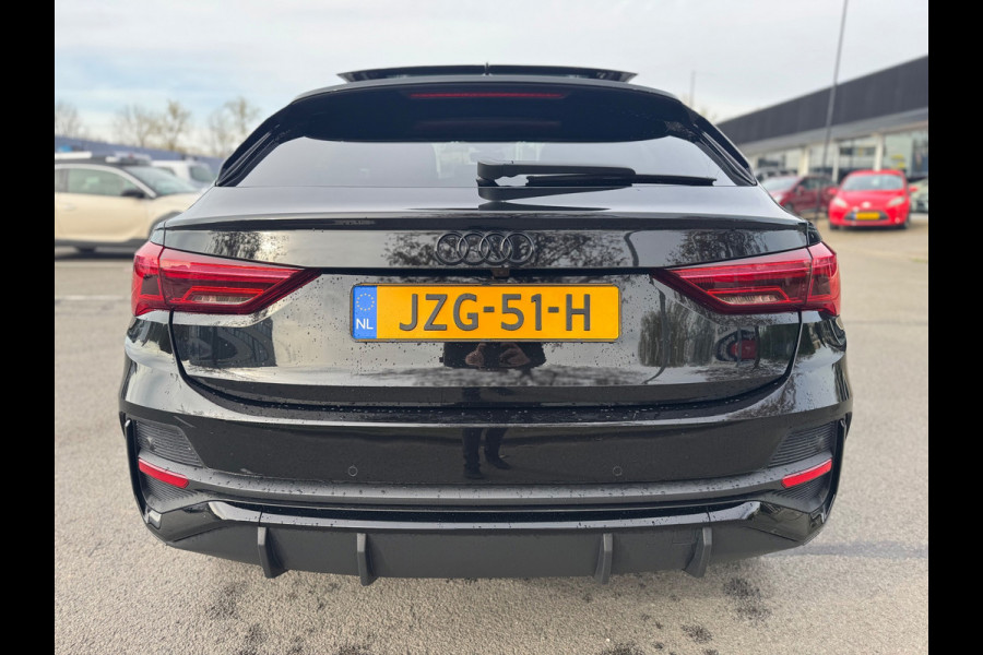 Audi Q3 Sportback 45 TFSI e S Edition SONOS Pano Camera Trekhaak Leder