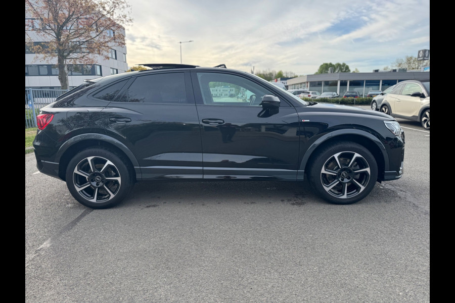 Audi Q3 Sportback 45 TFSI e S Edition SONOS Pano Camera Trekhaak Leder