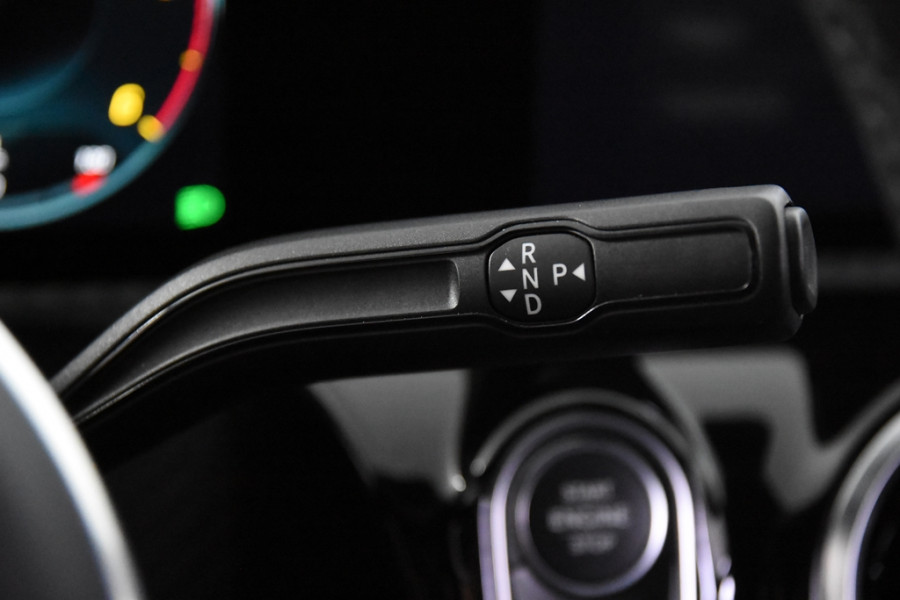Mercedes-Benz CLA-Klasse 200 d Automaat *1ste Eigenaar*Navigatie*Trekhaak*Stoelverwarming*