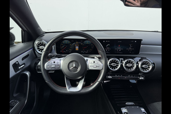 Mercedes-Benz A-Klasse 250 4MATIC Premium Plus | Pano | Memory | Ambient Light | Camera | 19 inch