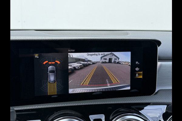 Mercedes-Benz A-Klasse 250 4MATIC Premium Plus | Pano | Memory | Ambient Light | Camera | 19 inch