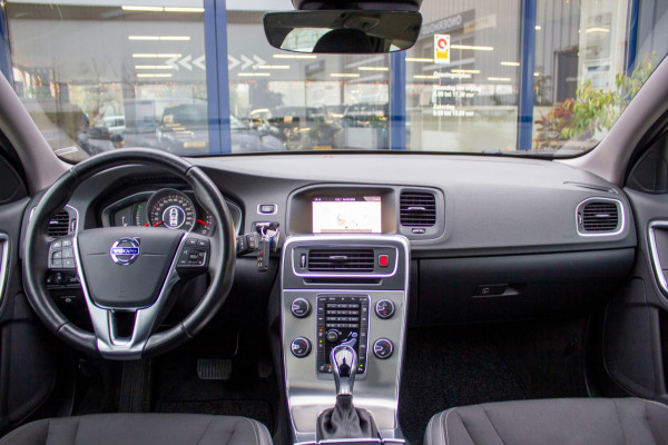 Volvo V60 1.5 T3 Polar | Prijs rijklaar incl. 12 mnd garantie | Lmv Navi Pdc Bluetooth Stoelverwarming Cruise