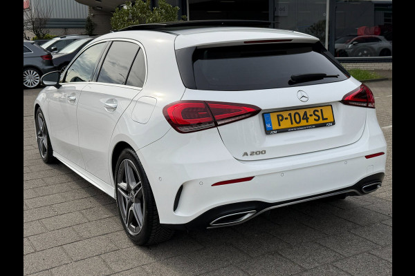 Mercedes-Benz A-Klasse 200 Premium AMG PAKKET l SFEERVERL. l PANO l TREKHAAK