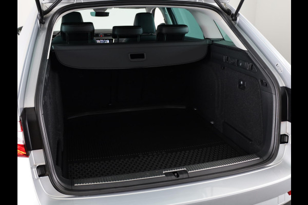 Škoda Superb Combi Business Edition Plus 1.5 TSI 150pk DSG-7 | Trekhaak | Adaptieve cruise controle | 18 inch | Elek. stoel | Voorstoelen en achterbank verwarmd
