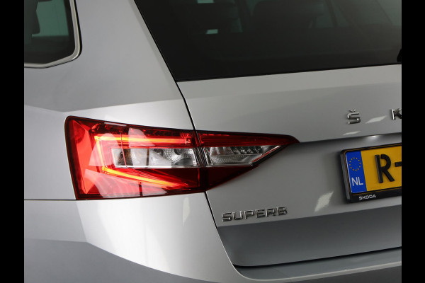 Škoda Superb Combi Business Edition Plus 1.5 TSI 150pk DSG-7 | Trekhaak | Adaptieve cruise controle | 18 inch | Elek. stoel | Voorstoelen en achterbank verwarmd