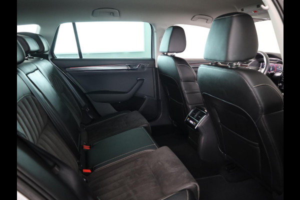 Škoda Superb Combi Business Edition Plus 1.5 TSI 150pk DSG-7 | Trekhaak | Adaptieve cruise controle | 18 inch | Elek. stoel | Voorstoelen en achterbank verwarmd