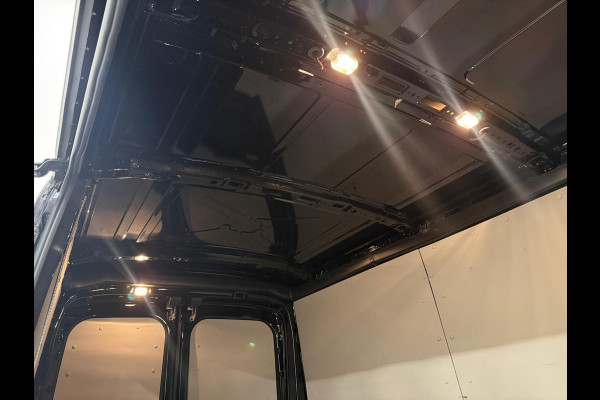 Ford Transit 310 2.0 TDCI L2H2 Trend Automaat Navigatie Trekhaak 360° Camera Airco Cruise DAB+