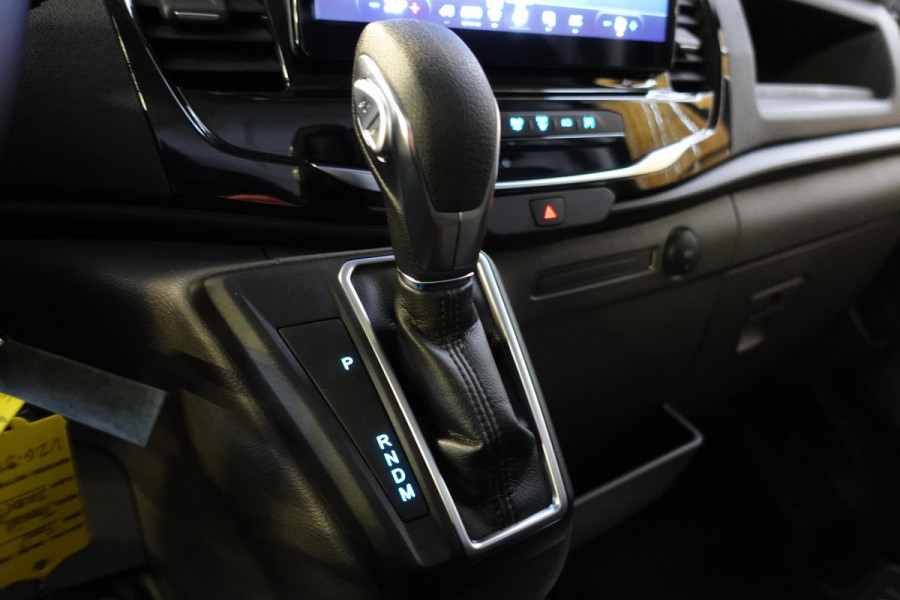 Ford Transit 310 2.0 TDCI L2H2 Trend Automaat Navigatie Trekhaak 360° Camera Airco Cruise DAB+